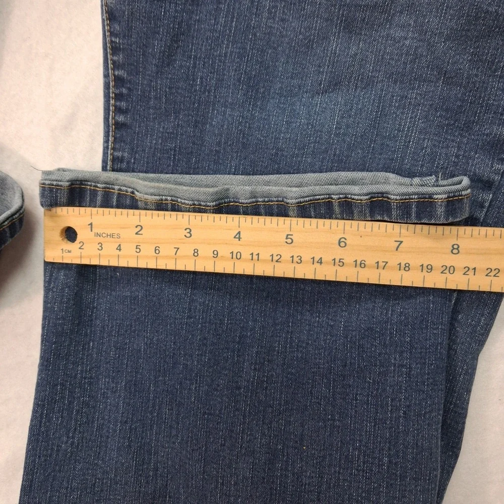 Signature by Levi Strauss Jeans Womens 18S Totally Shaping Blue Pull-On EUC